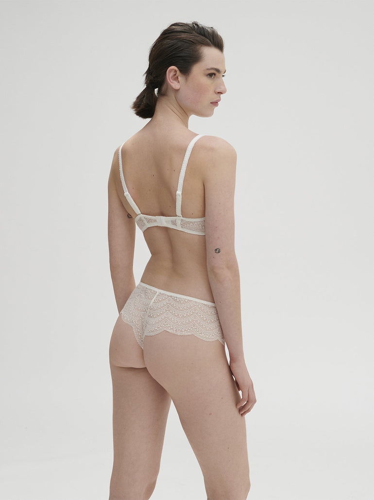 Karma Bralette - Ivory