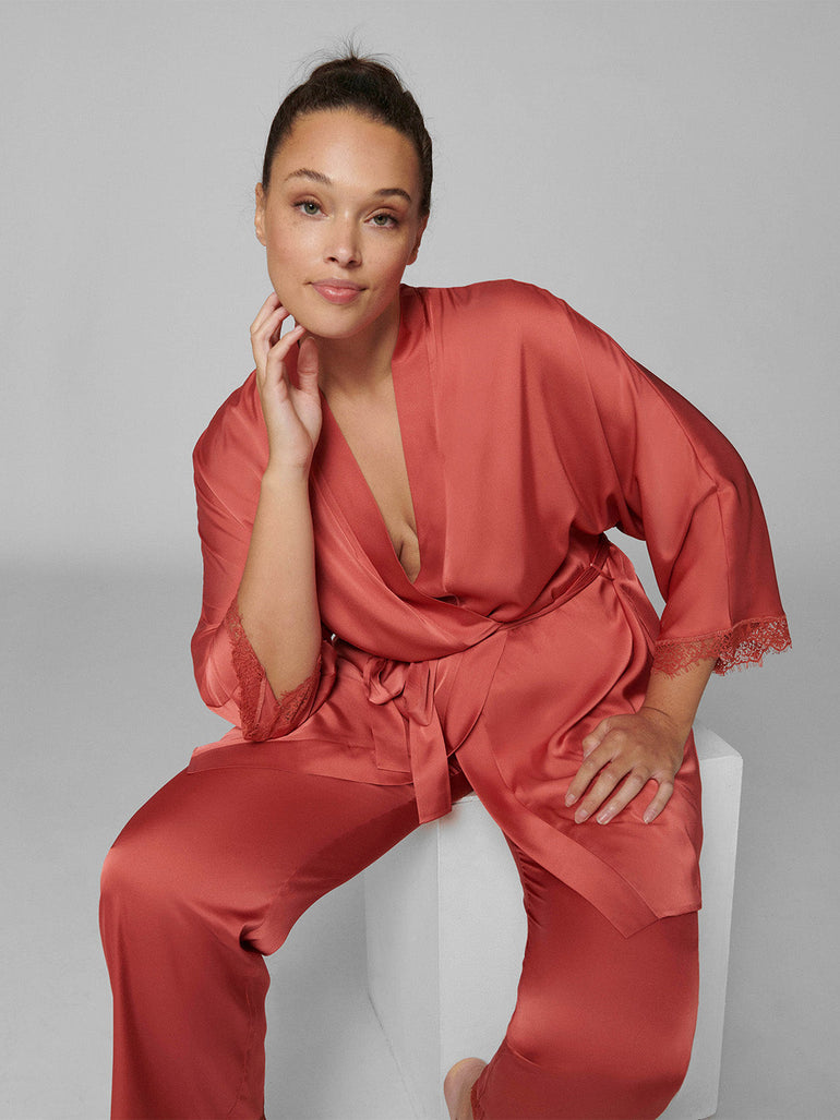 Satin Secrets Kimono - Quartz Pink