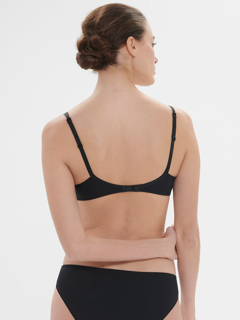 Squared neckline spacer bra - Gem Black