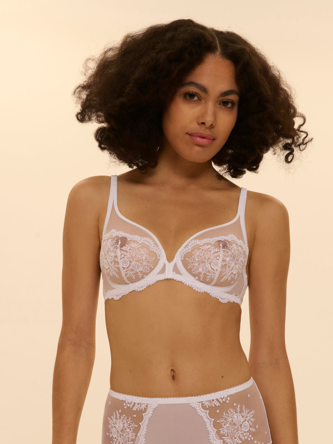 Plunging underwired bra - White