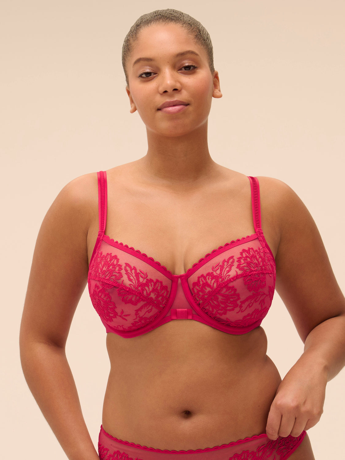 Squared neckline full cup bra - Cranberry