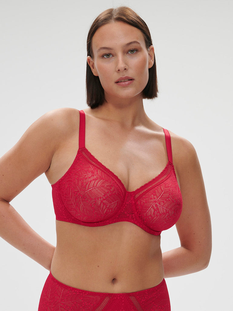 Plunging moulded underwired bra - Ruby pink